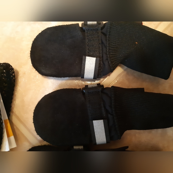 Muttluks xxs, dog boots, winter boots - Picture 7 of 7